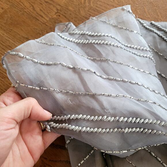 Vie by Victoria Royal Silk Beaded Silver Gray Skirt maxi Sz 2 - Picture 7 of 9